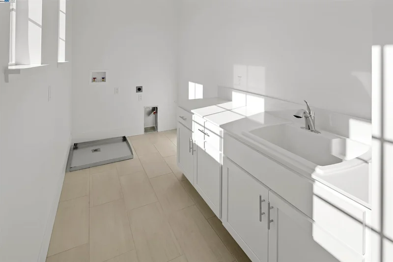 3635 Delta Coves Drive, Brentwood, California, United States. - Photo 7