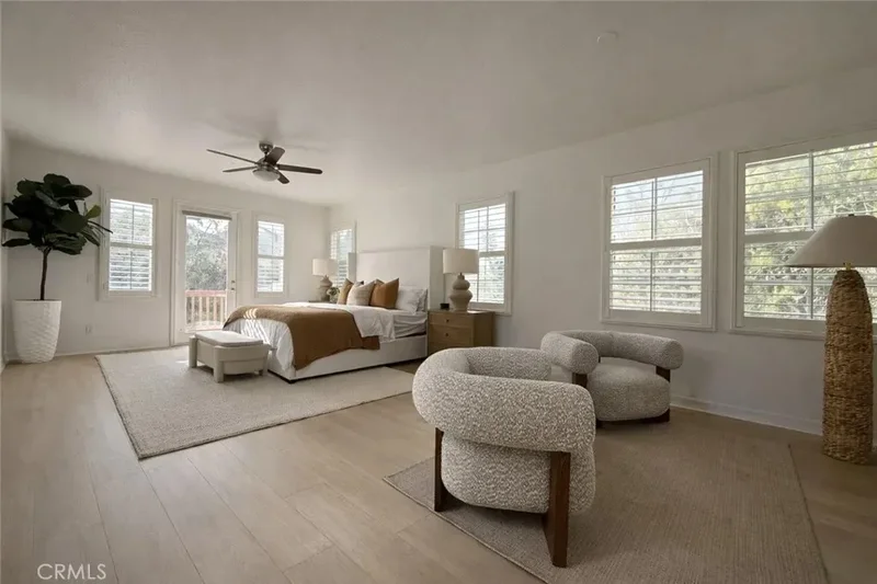 6 Cavaillon, Newport Beach, California, United States. - Photo 16