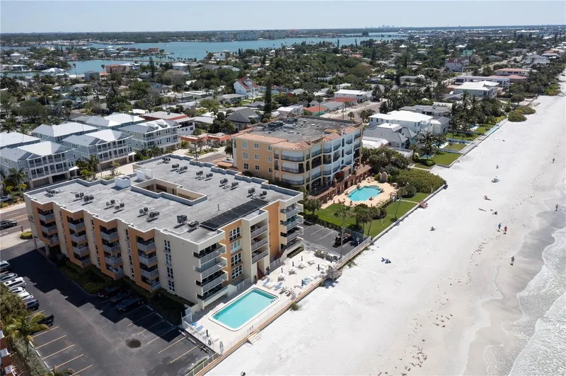 16308 GULF BOULEVARD 209, Madeira Beach, Florida, United States. - Photo 37