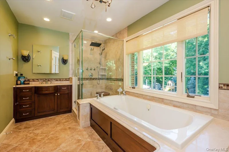 75 Karol Place, Muttontown, NY 11753, Muttontown, New York, United States. - Photo 23