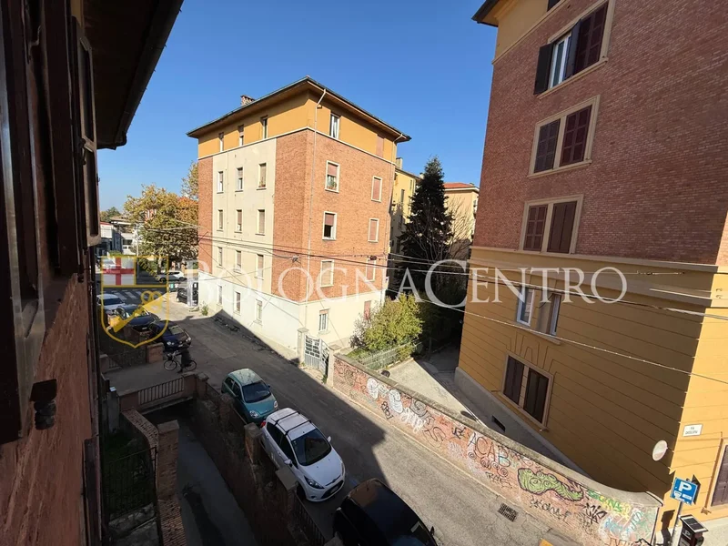 Via del Chiù, Bologna, Emilia-Romagna, Italy. - Photo 25