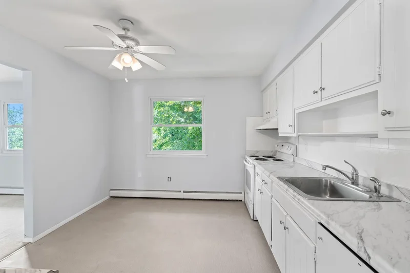49 Georgia Street , East Northport, NY 11731, East Northport, New York, United States. - Photo 16
