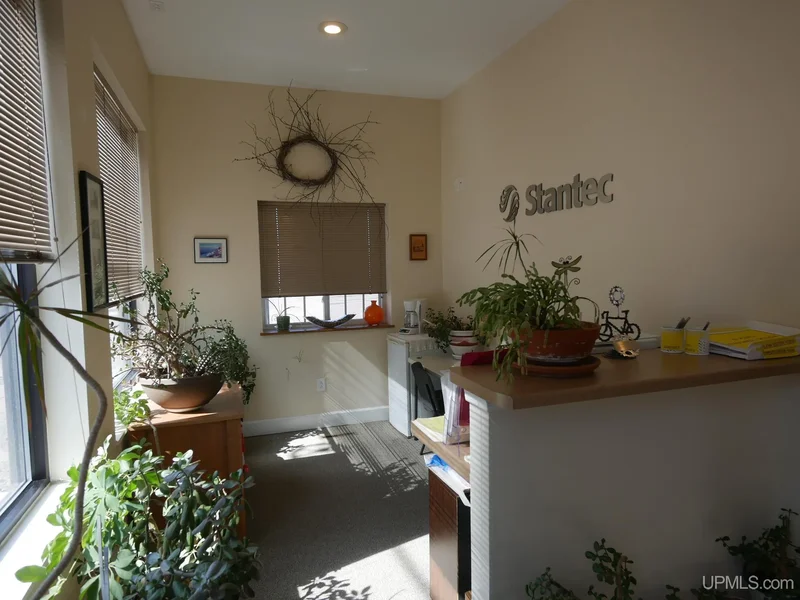 208 E Montezuma, Houghton, MI 49931, Houghton, Michigan, United States. - Photo 18