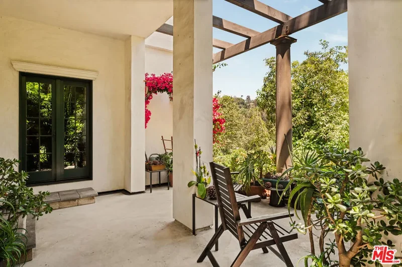 10685 Somma Way, Los Angeles, California, United States. - Photo 45