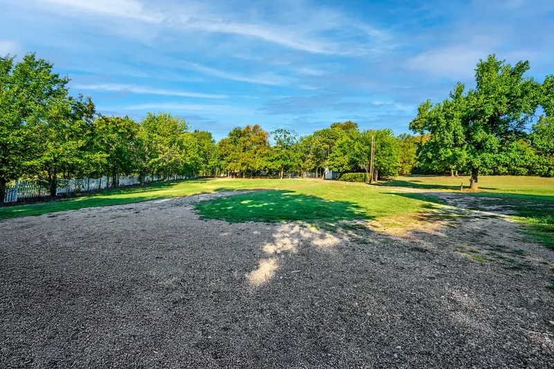 920 Hanna Drive, Denison, TX 75020, Denison, Texas, United States. - Photo 49