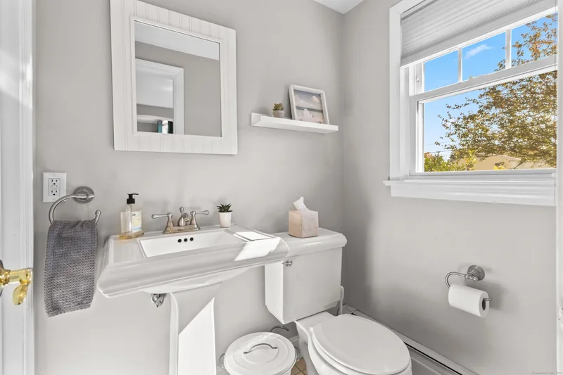 14 Dairy Farm Road, Norwalk, Connecticut, United States. - Photo 16