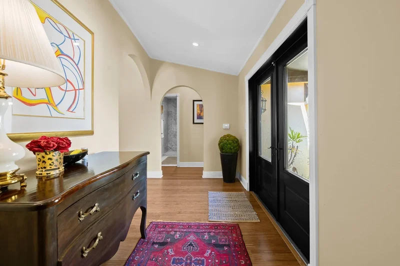 713 SE 25th Avenue, Fort Lauderdale, FL, United States. - Photo 3