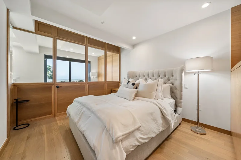 Designer Masterpiece with an Oceanview!
