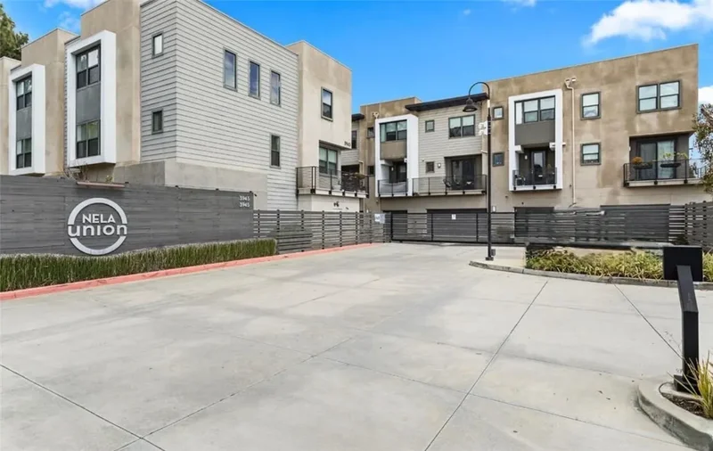 3945 Eagle Rock Boulevard , 50, Los Angeles, CA 90065, Los Angeles, California, United States. - Photo 1