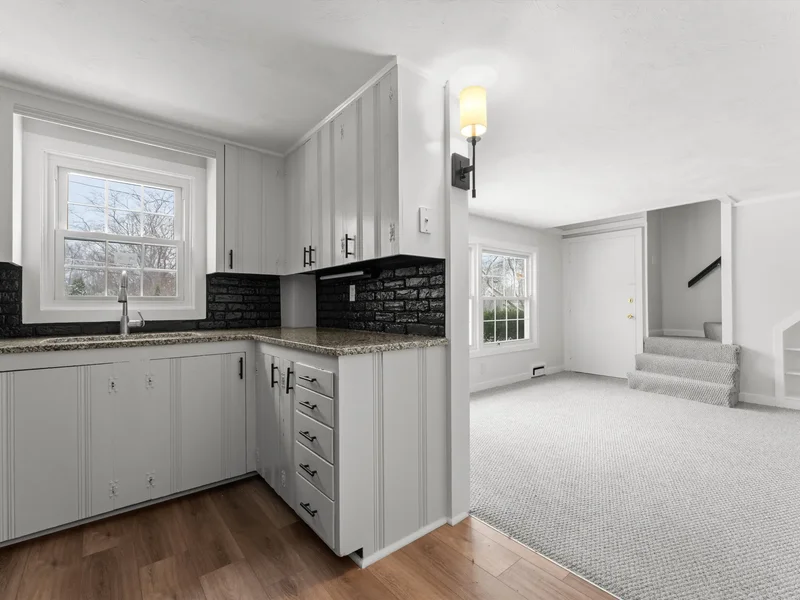 28 Crestview Drive , Westborough, MA 01581, Westborough, Massachusetts, United States. - Photo 6