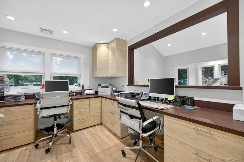 634 Park Avenue, Huntington, NY 11743, Halesite, New York, United States. - Photo 46