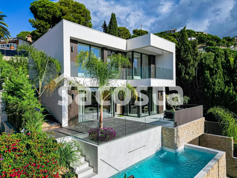 Contemporary Villa With Panoramic Sea Views In Roca Grossa, Lloret De Mar