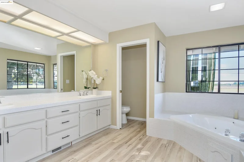 23701 Marsh Creek Rd, Brentwood, California, United States. - Photo 41