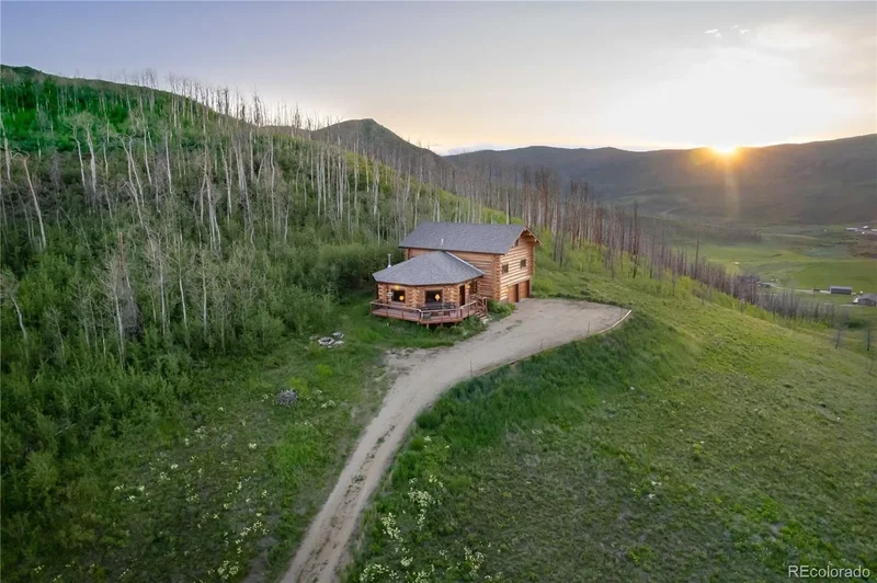 135 GCR 4110, Granby, CO 80446, Granby, Colorado, United States. - Photo 27