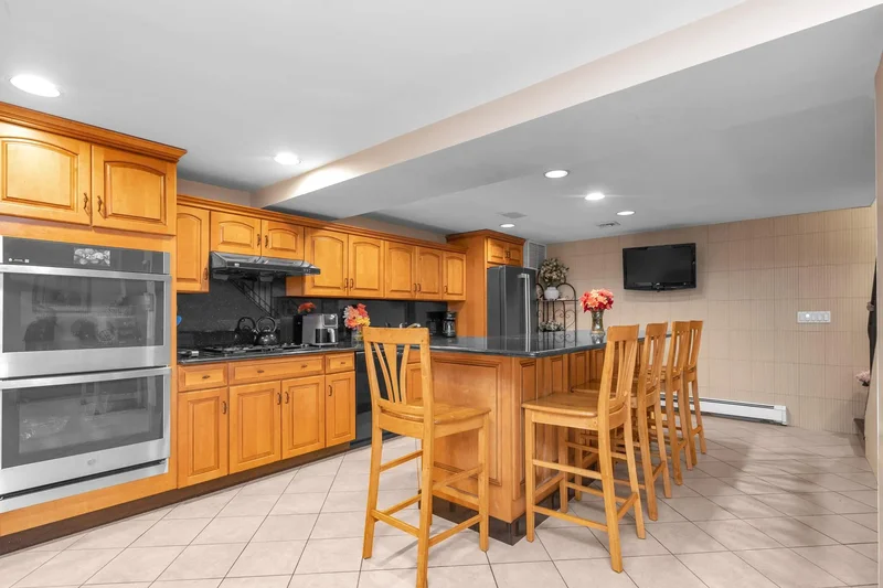 4 Point Crescent, New York, New York, United States. - Photo 18