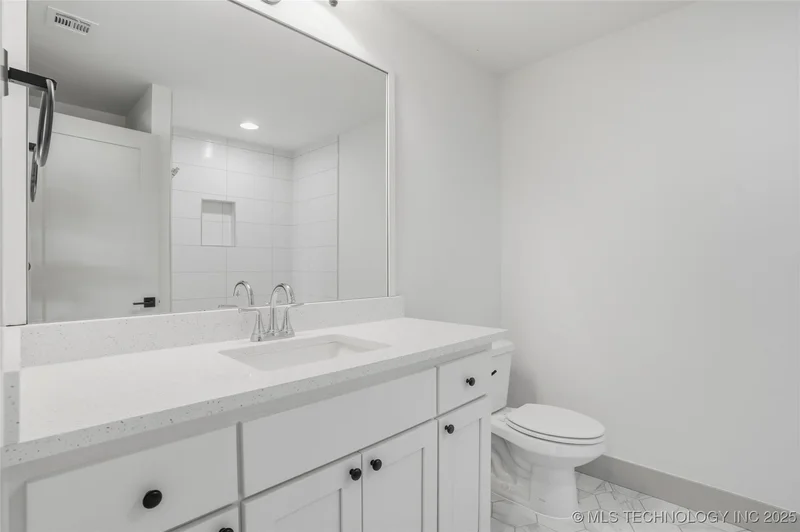 337 E 46th Street, Tulsa, OK 74105, Tulsa, Oklahoma, United States. - Photo 51