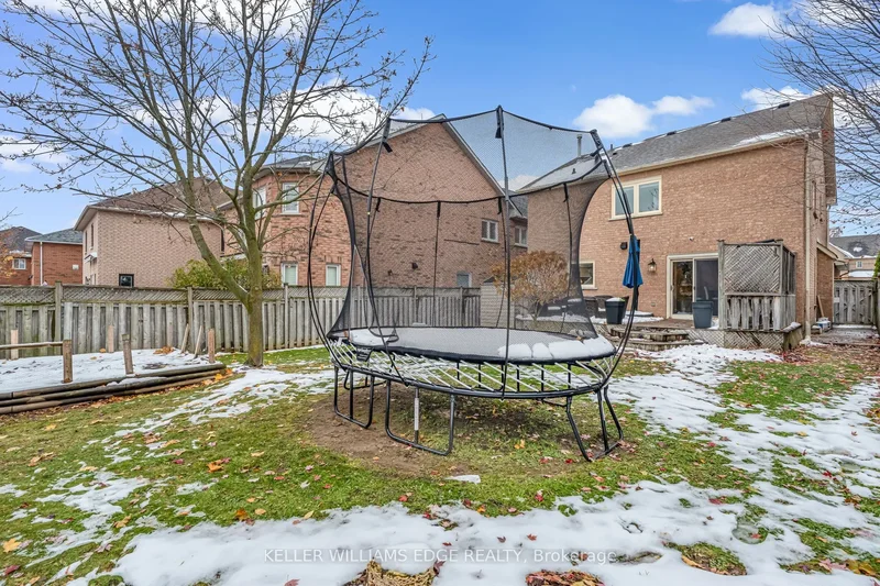 8 Keewaydin Street, Hamilton, ON L8B 0K1, Hamilton, Ontario, Canada. - Photo 16