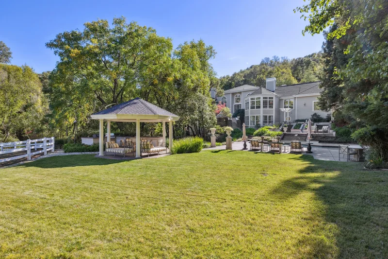 2815 Vineyard Road , Novato, CA 94947, Petaluma, California, United States. - Photo 80