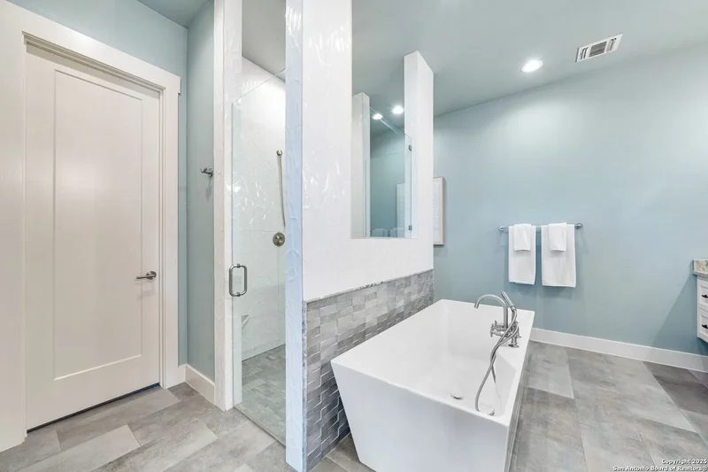 23407 Collin Cyn, San Antonio, TX 78255, San Antonio, Texas, United States. - Photo 35