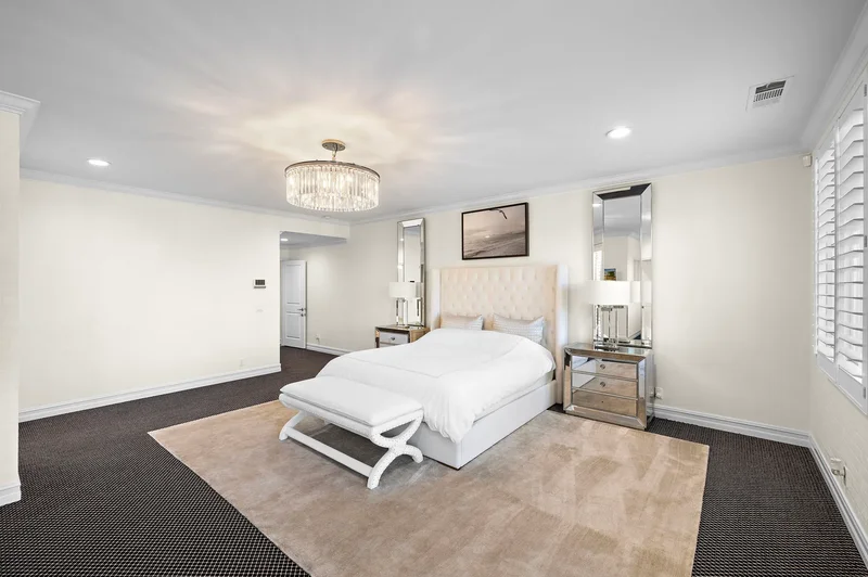 18 Rue Grand Vallee , Newport Beach, CA 92660, Newport Beach, California, United States. - Photo 11