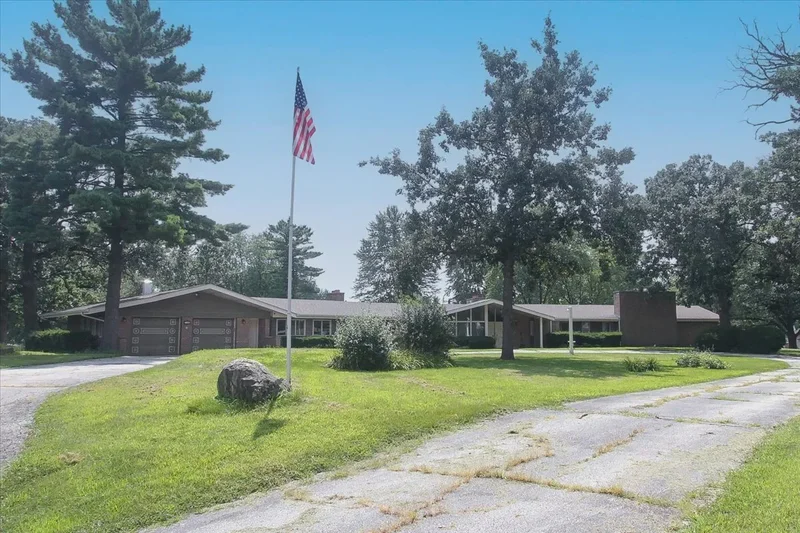 701 W Stearns Road, Bartlett, IL 60103, Bartlett, Illinois, United States. - Photo 3