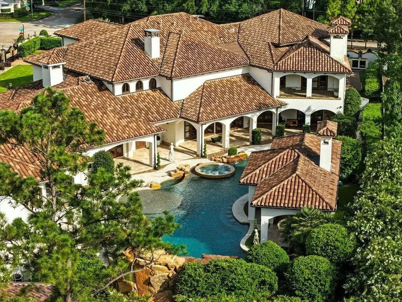 701 W Friar Tuck Lane, Houston, Texas, United States. - Photo 43