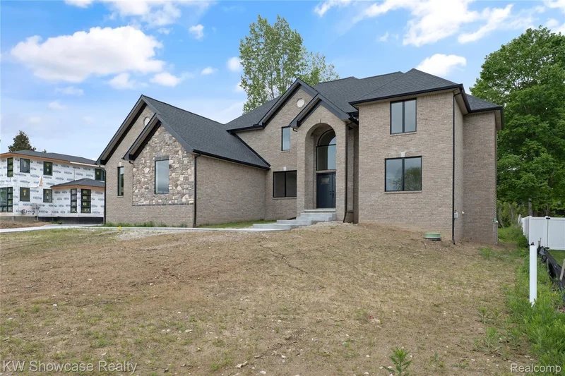 5245 BUELL Drive, Commerce Twp, MI 48382, Commerce Charter Township, Michigan, United States. - Photo 16