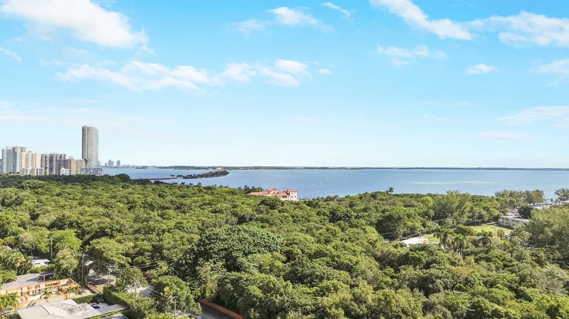 259 E Shore Dr, Miami, FL, 33133, USA, Miami, Florida, United States. - Photo 31