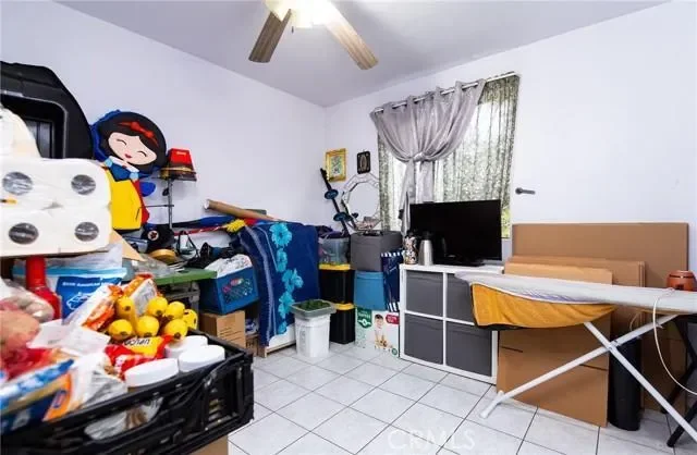 14527 S Corlett, Compton, CA 90220, Compton, California, United States. - Photo 3
