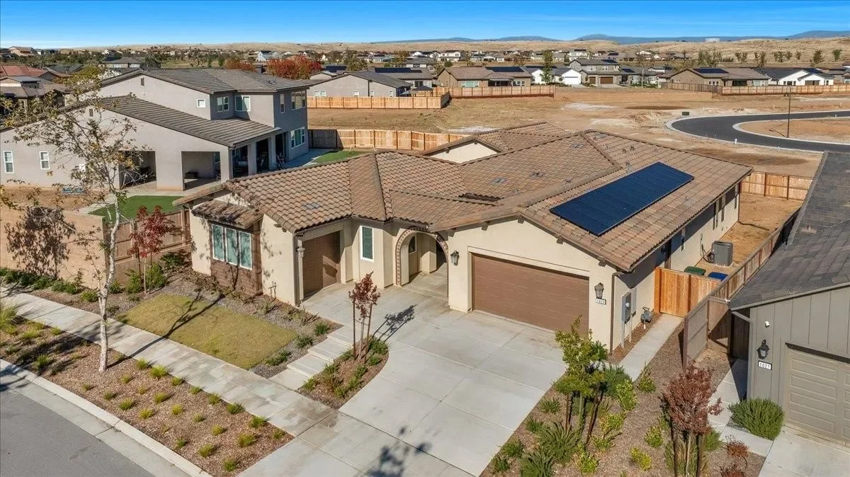 1023 Beaver Pond Loop, Madera, CA 93636, Madera, California, United States. - Photo 4