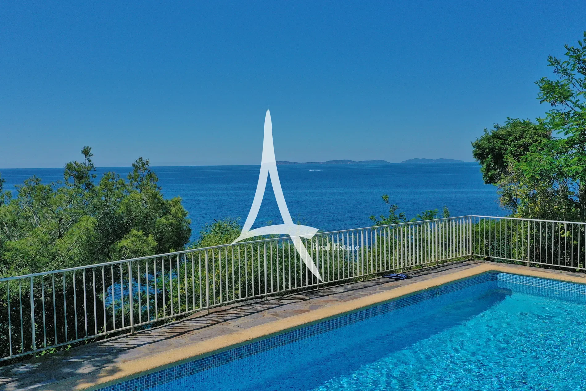 Bd de Gigaro, 83420 La Croix-Valmer, France, La Croix-Valmer, Provence-Alpes-Côte d'Azur, France. - Photo 3