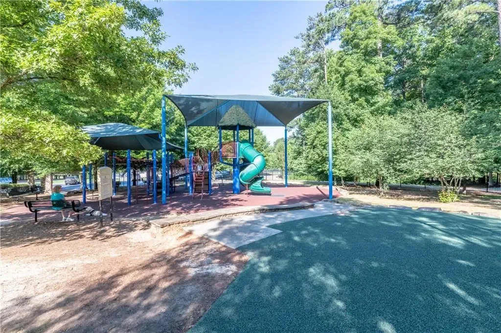 2659 Amberly Drive, Dunwoody, Georgia, United States. - Photo 87