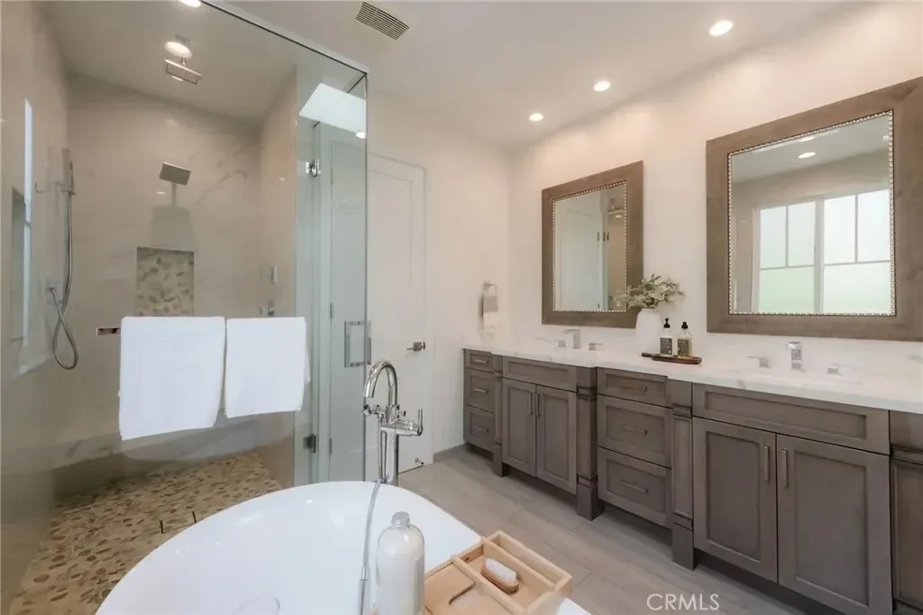 223 S Irena Avenue B, Torrance, California, United States. - Photo 22