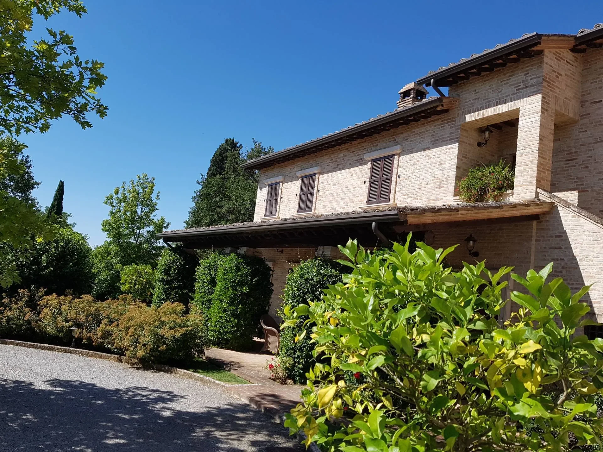 Rancolfo, Umbria, Italy. - Photo 1