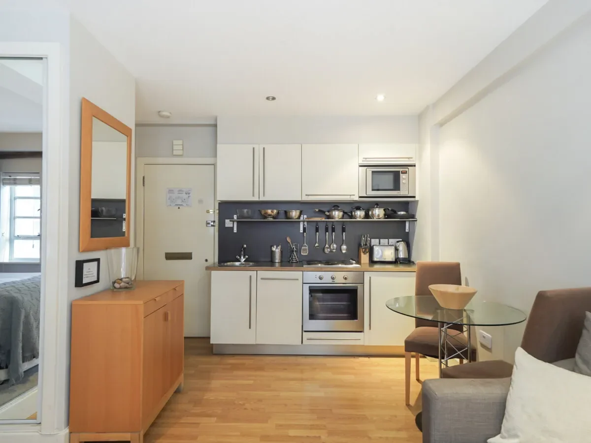 Sloane Avenue, London, SW3, London, England, United Kingdom. - Photo 4