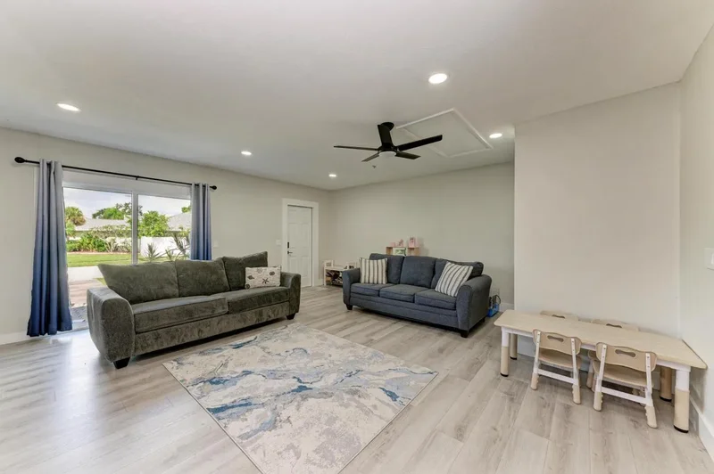 6601 Mauna Loa Boulevard, Sarasota, Florida, United States. - Photo 11
