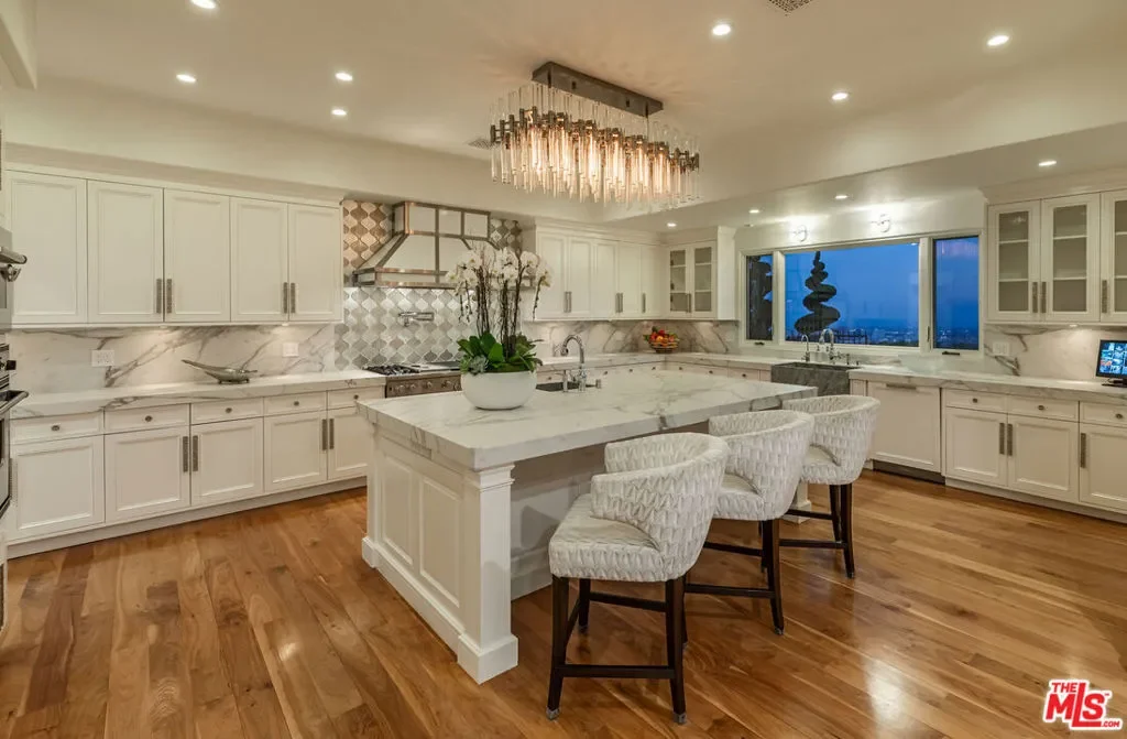 1309 Davies Drive, Beverly Hills, California, United States. - Photo 25