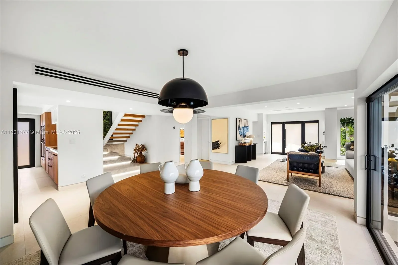 1815 Fairhaven Pl, Miami, Florida, United States. - Photo 6