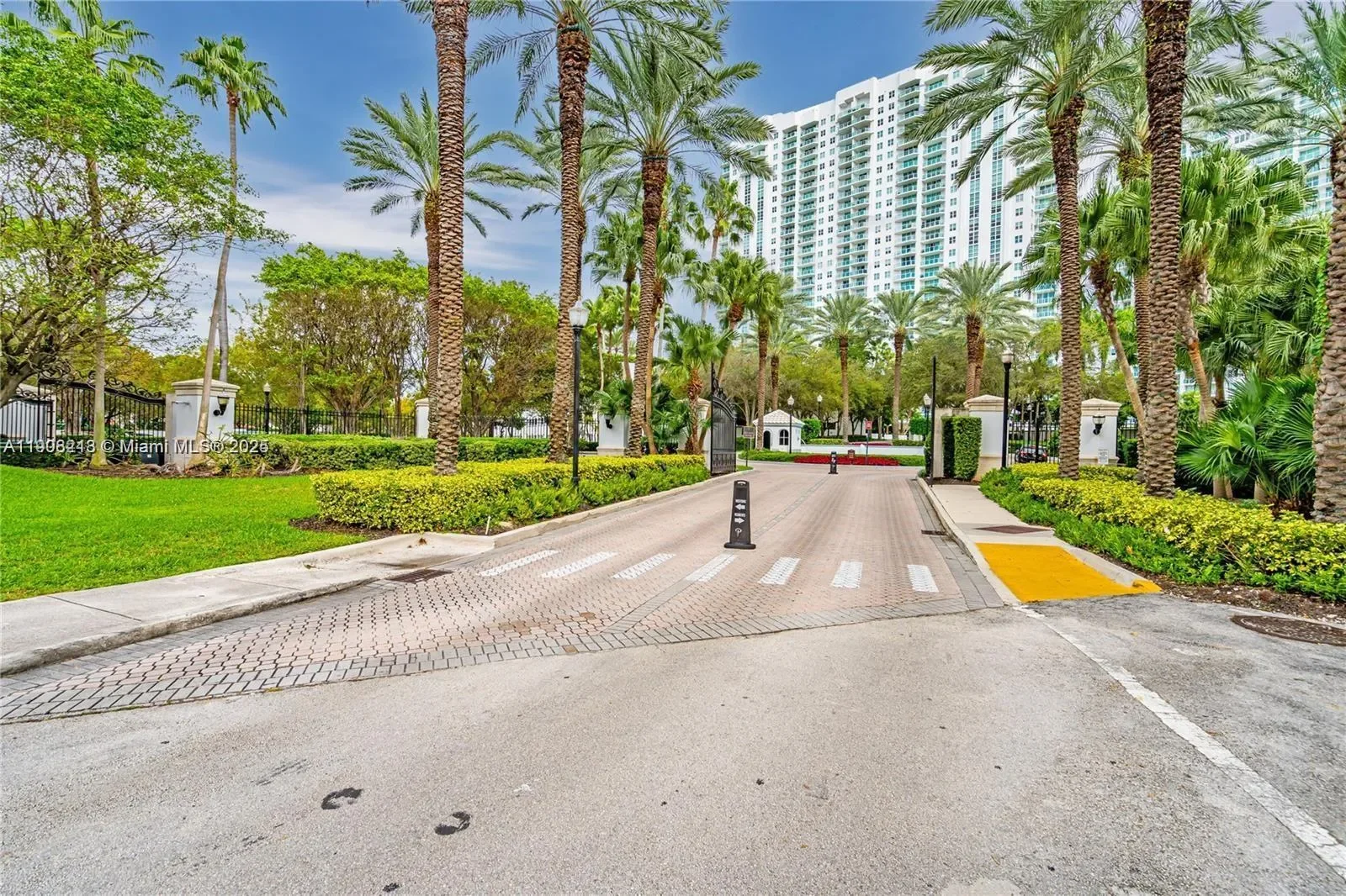 3201 NE 183rd St 1705, Golden Beach, Florida, United States. - Photo 42