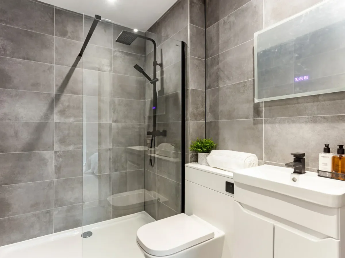 Raby Mere Road, Wirral, CH63, Wirral, England, United Kingdom. - Photo 1