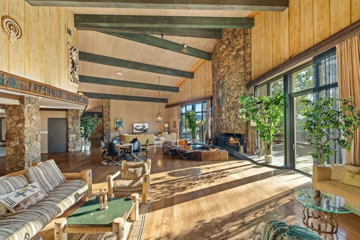 1750 Rambling Oaks Road, Santa Ynez, California, United States. - Photo 9