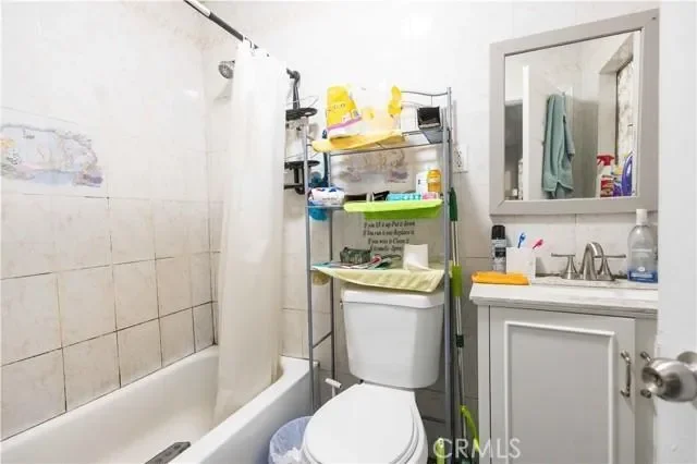 1419 E. 111th St., Los Angeles, CA 90059, Los Angeles, California, United States. - Photo 5