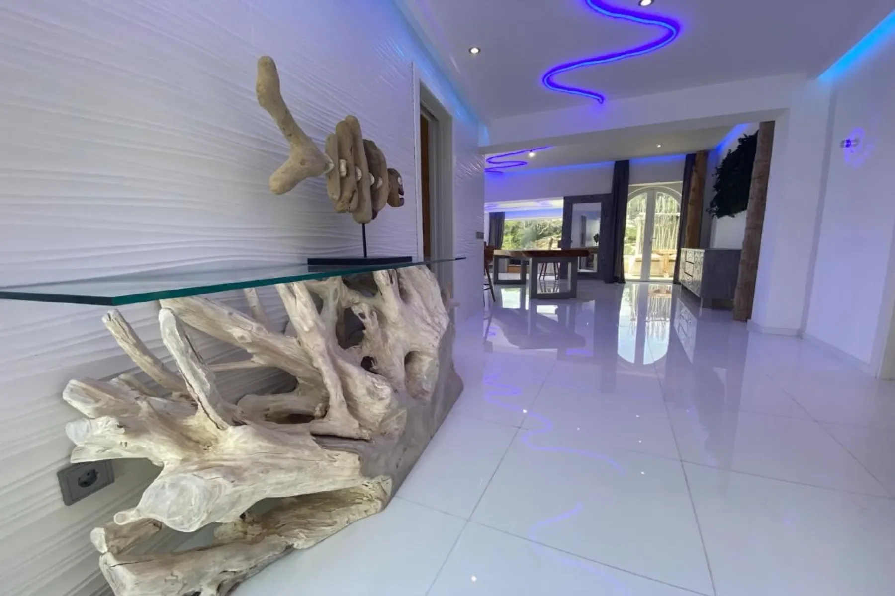 Gallery photo 5