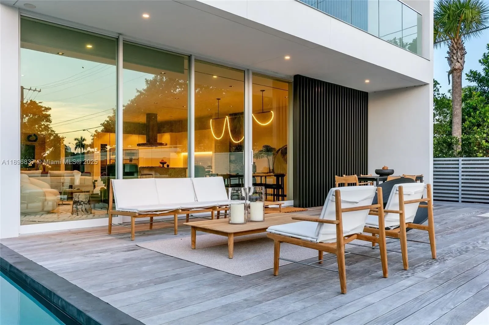 1081 W 48th St, Miami Beach, Florida, United States. - Photo 34