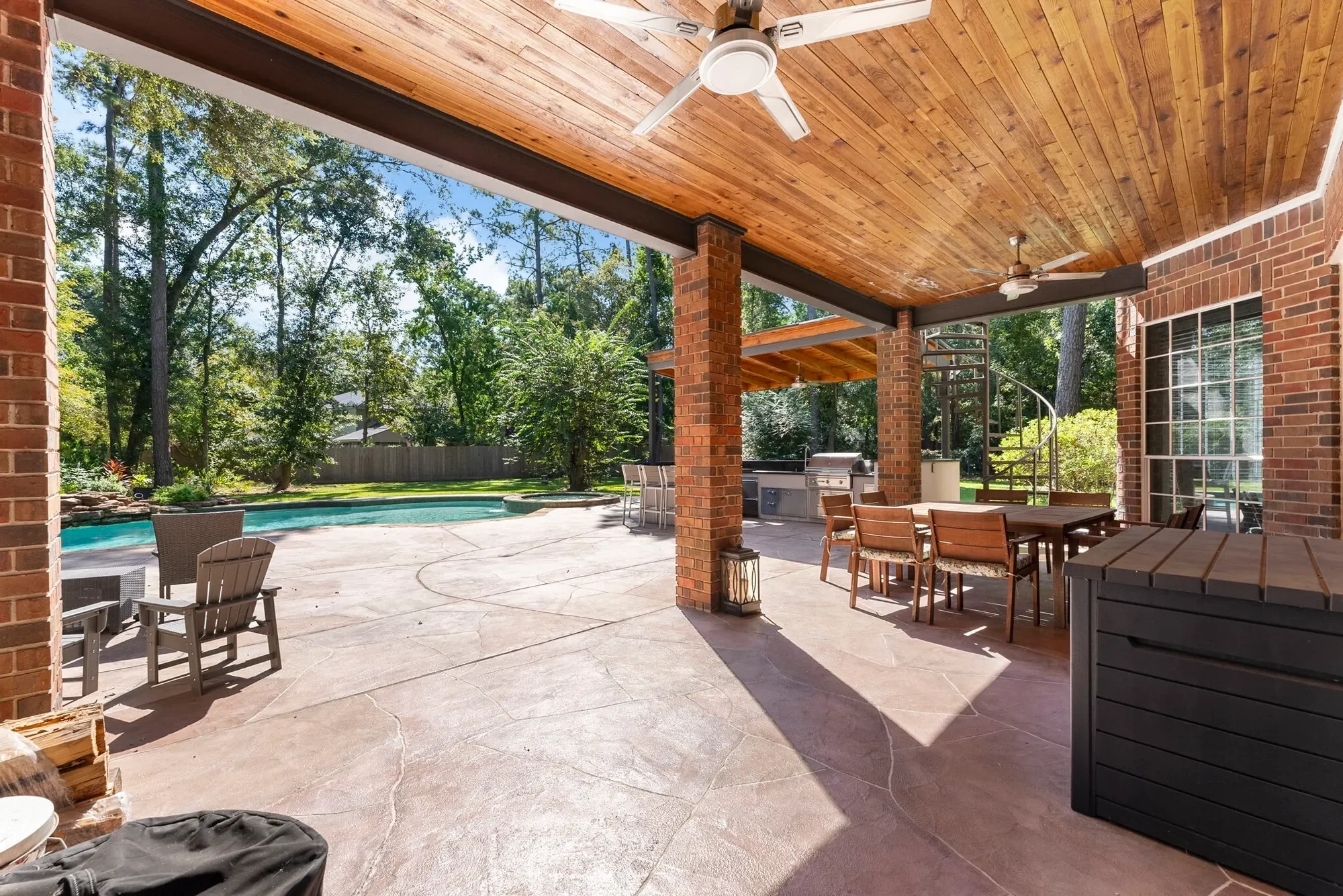 27 Misty Grove Circle, The Woodlands, TX 77380, The Woodlands, Texas, United States. - Photo 39