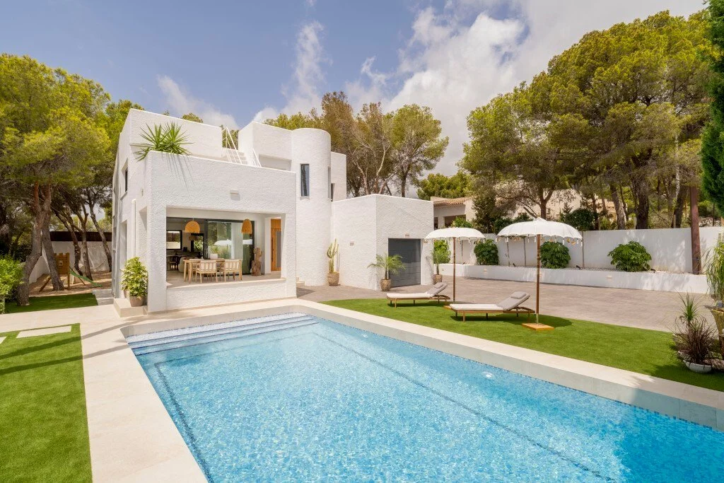 Exterior photo 11