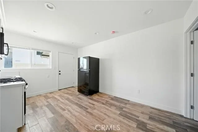 523 W 78th Street, Los Angeles, CA 90044, Los Angeles, California, United States. - Photo 14