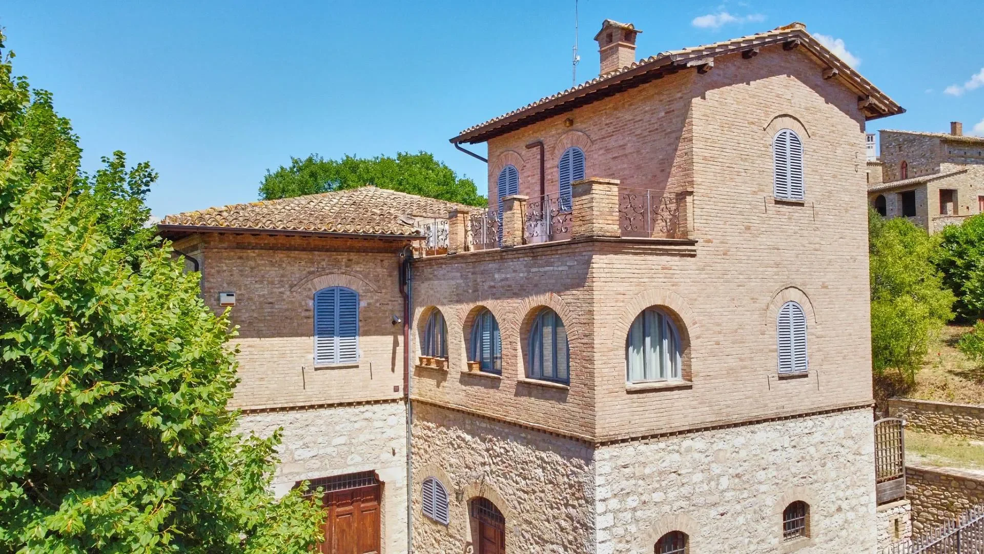VIA BEATO PADRE LUDOVICO DA CASORIA 10, Umbria, Italy. - Hero Image