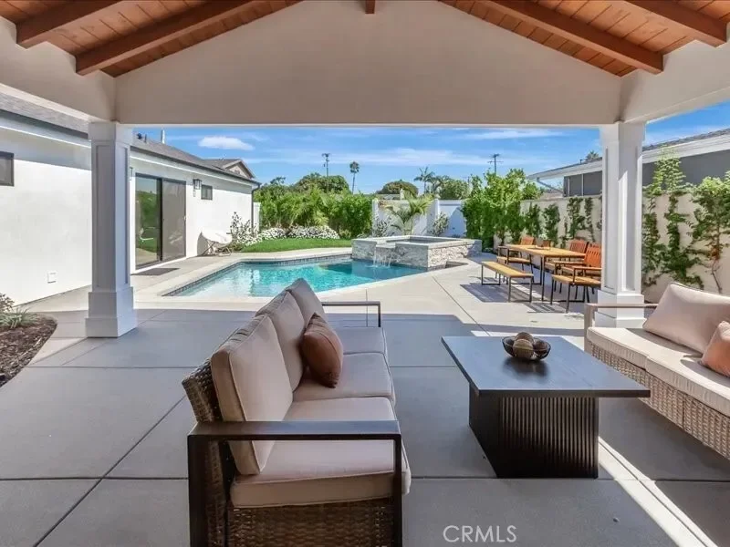 270 Albert Place, Costa Mesa, California, United States. - Photo 16