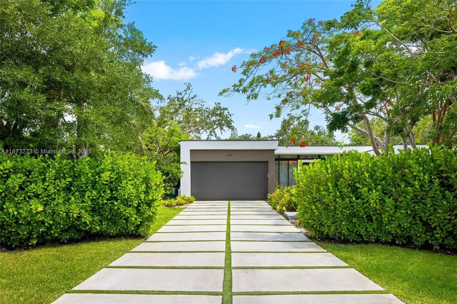 12100 SW 79th Ave, Coral Gables, Florida, United States. - Photo 6